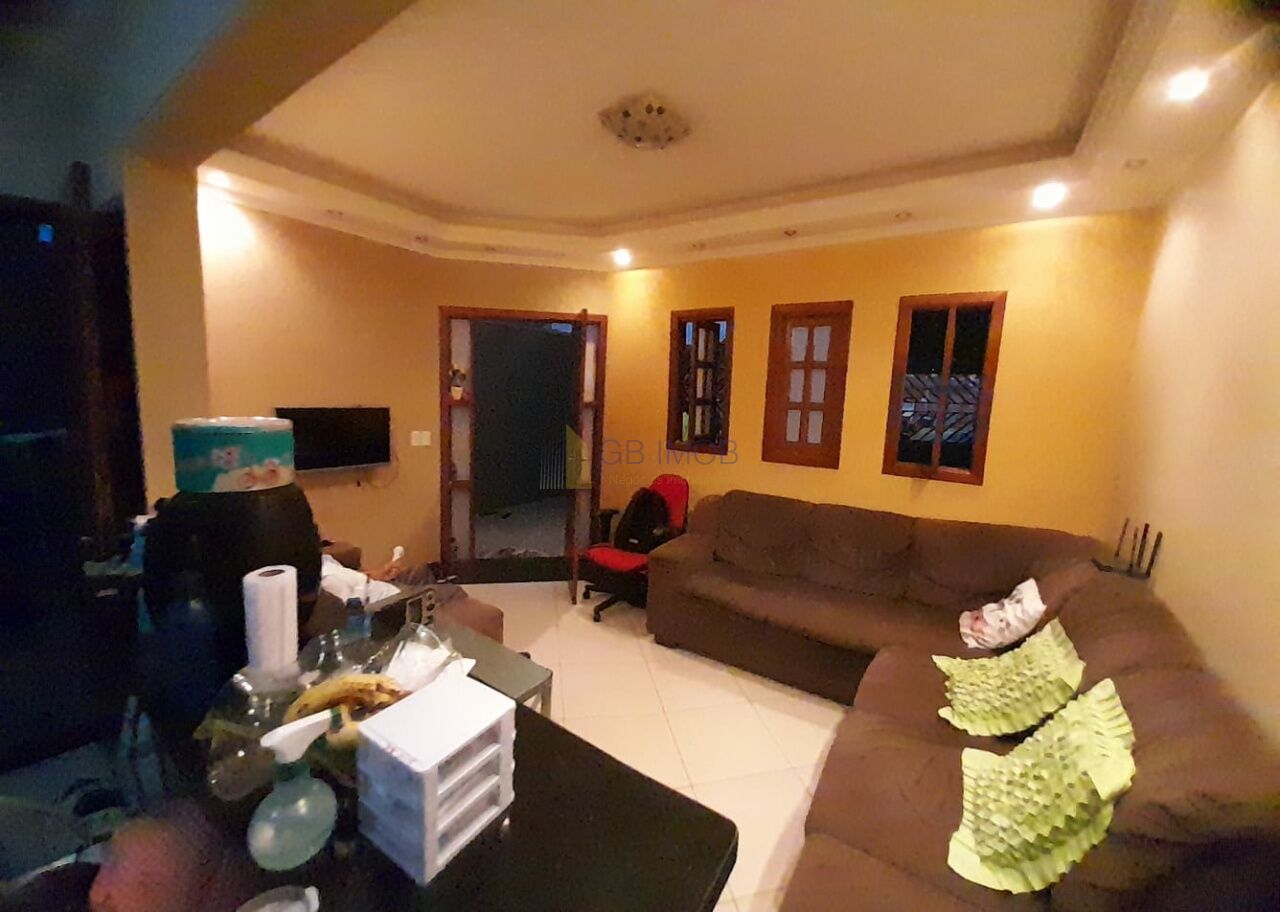 Casa Assobradada para Venda - Rio das Pedras