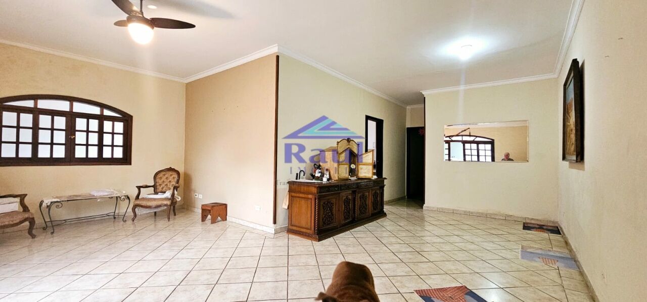 Casa Térrea para Locação - Vila São Francisco Zona Sul