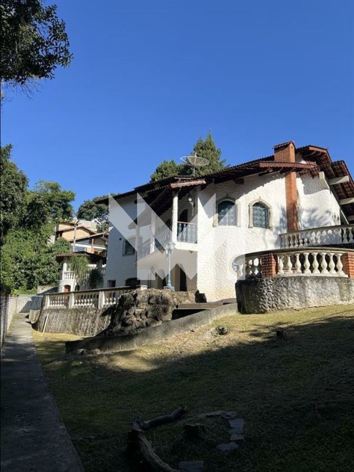 Sobrado para Venda - Roseira