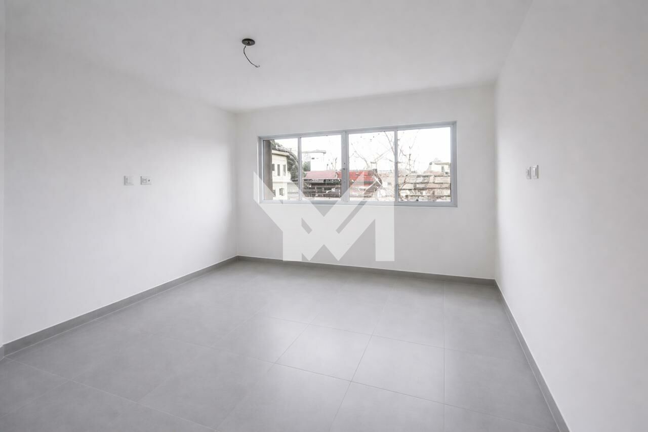 Sobrado para Venda - Parada Inglesa