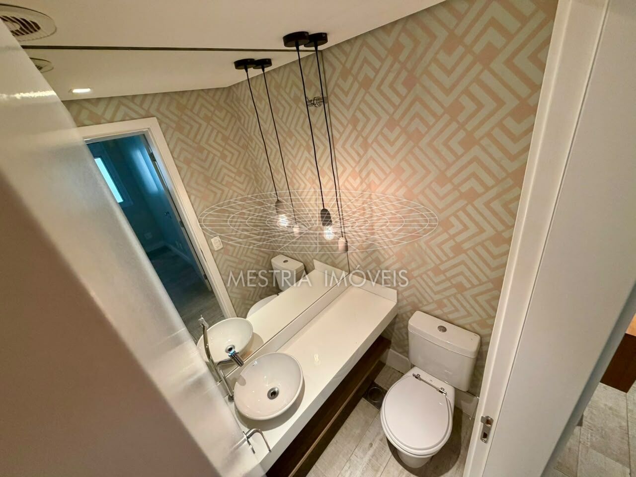 Foto 7 :: DI33870