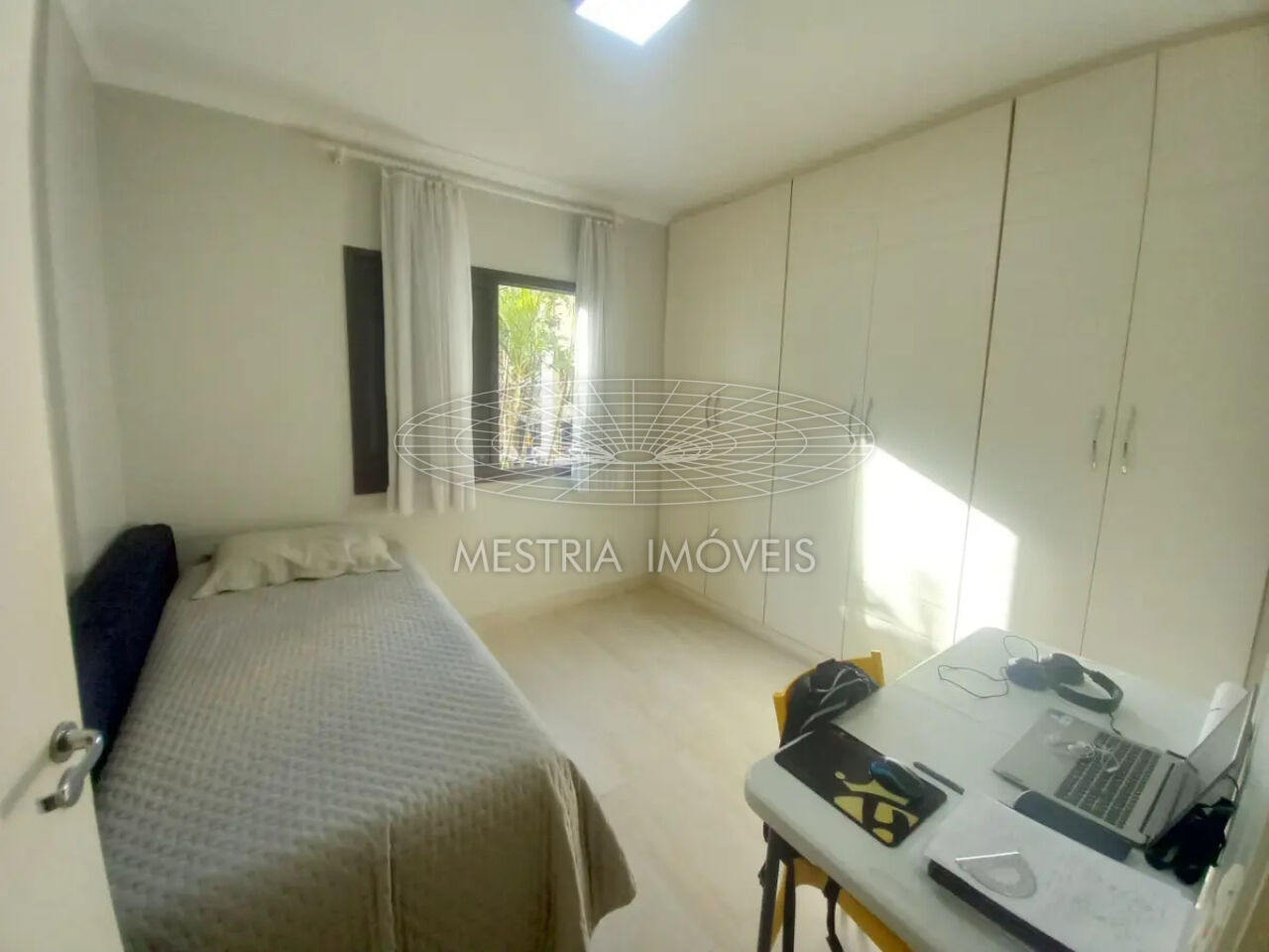 Foto 13 :: DI78940