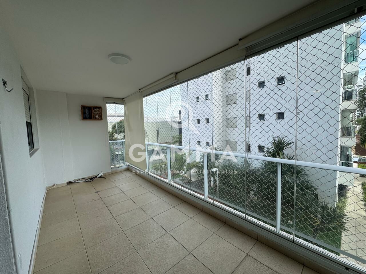 Apartamento para Venda - Vila Anastácio