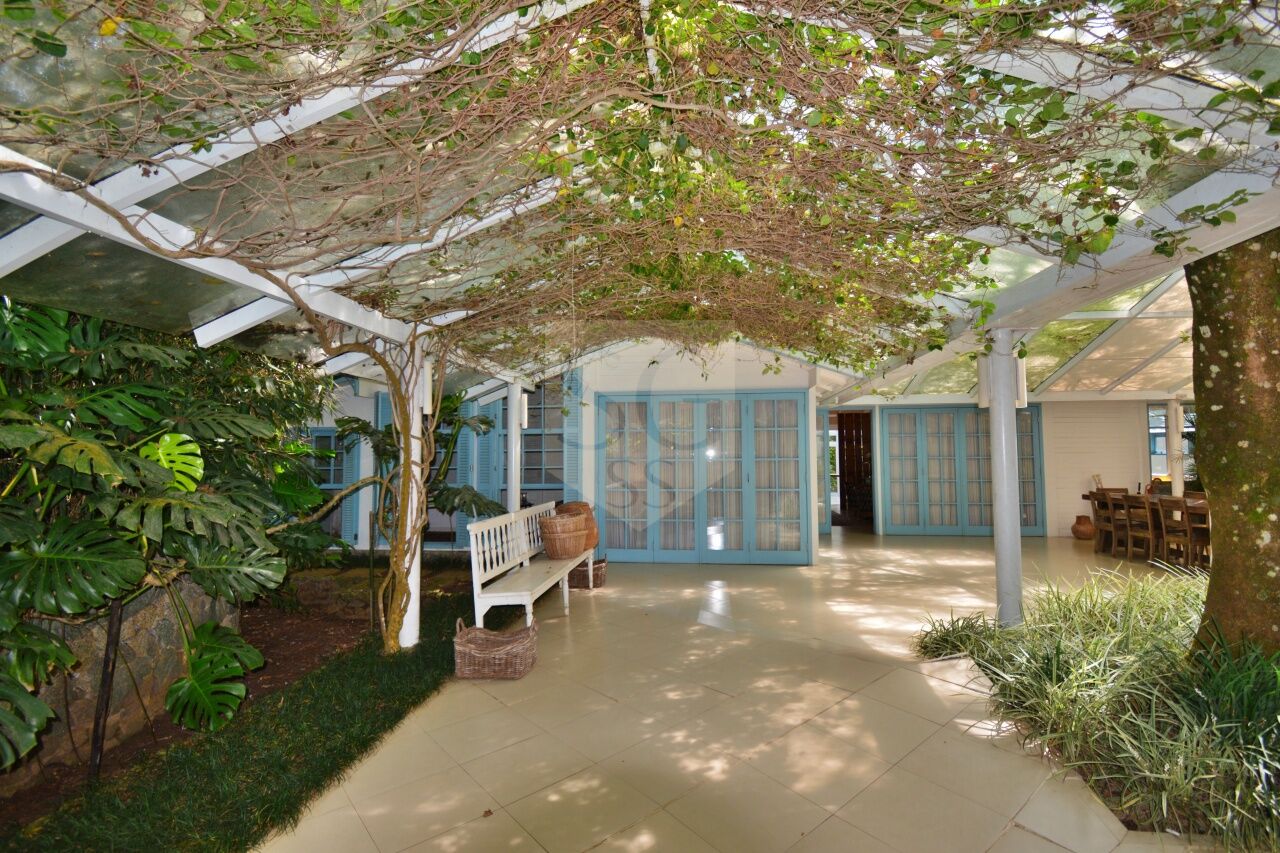 Casa Térrea para Venda - Riviera Paulista