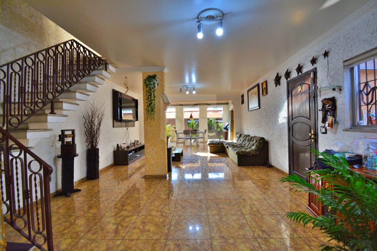 Sobrado para Venda - Jardim Santo Amaro