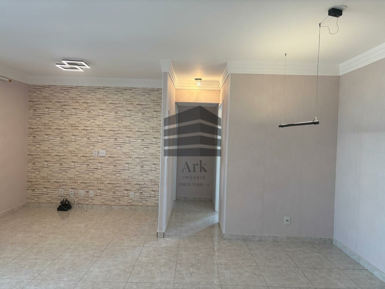 Apartamento para Venda - Vila Firmiano Pinto
