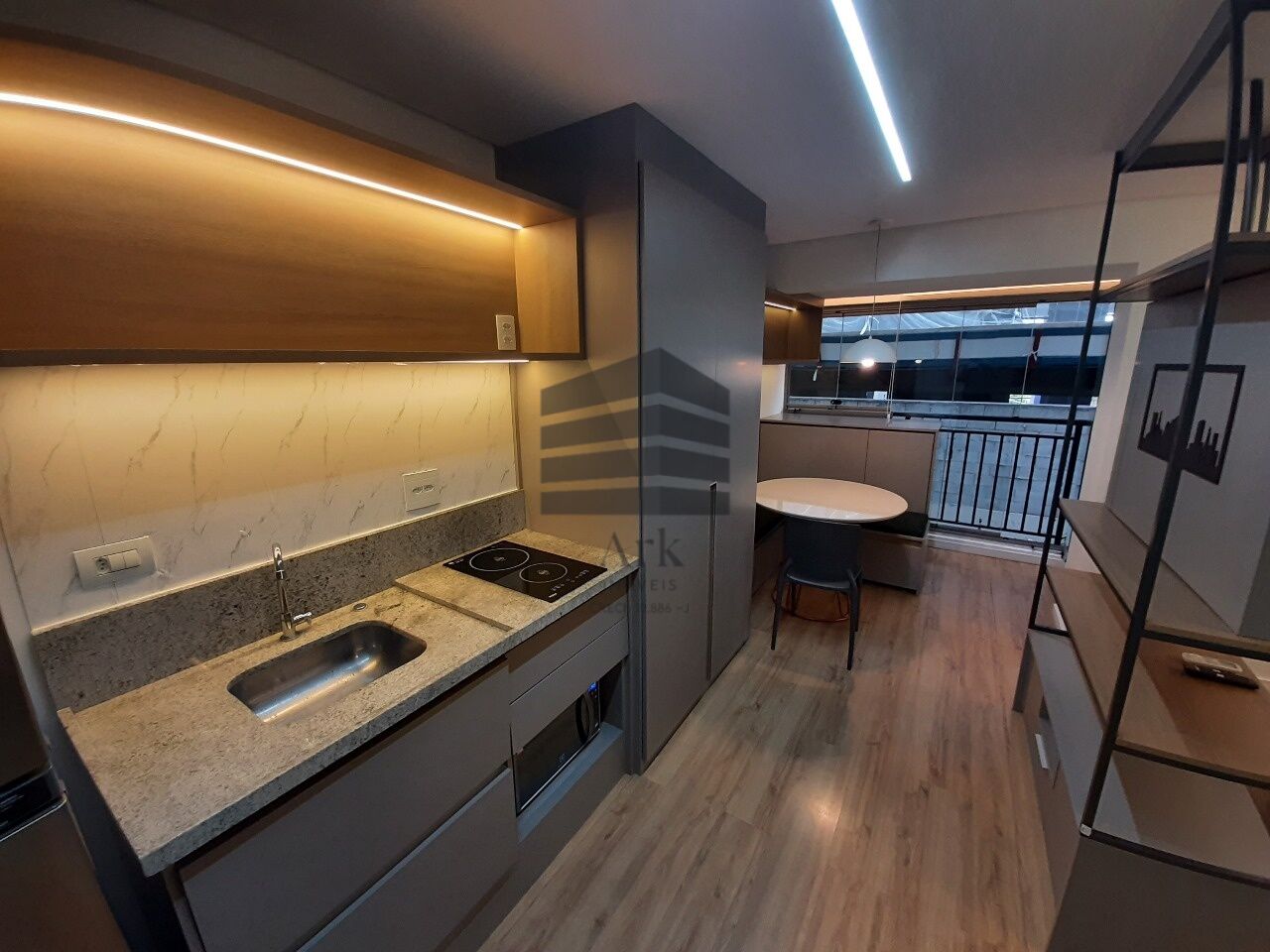 Studio para Locação - Indianópolis