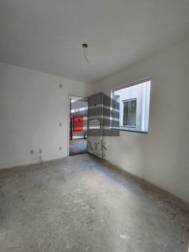 Apartamento para Venda - Vila Gumercindo