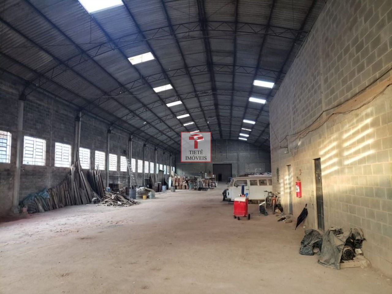 Galpão para Venda - Cidade Kemel