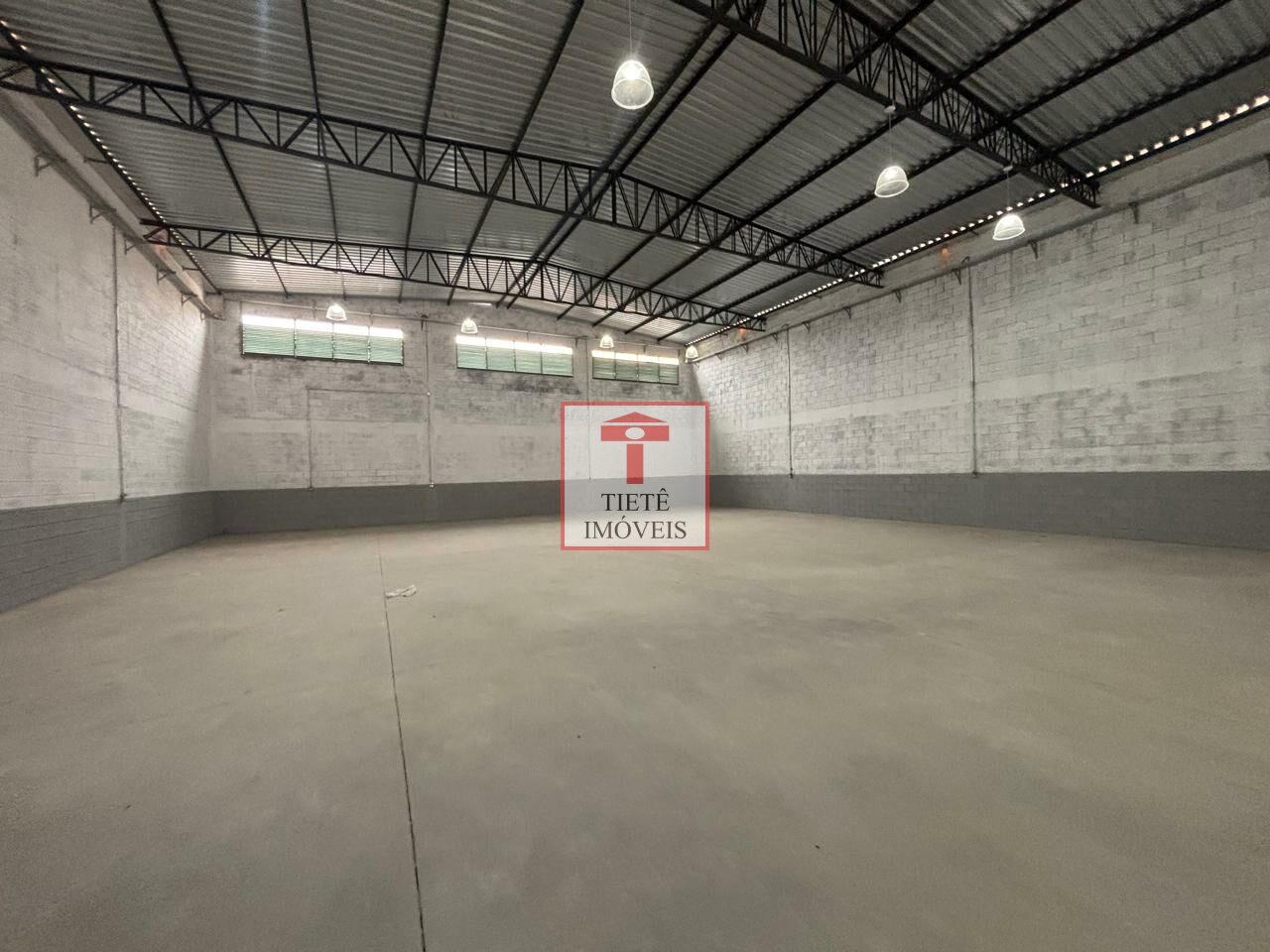 Galpão para Locação - Parque Industrial Cumbica