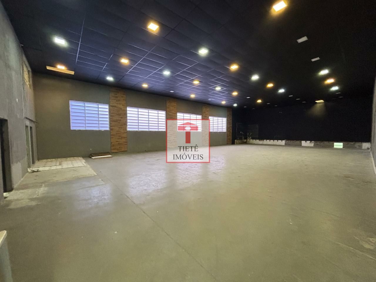 Galpão para Locação - Vila Nova Cumbica