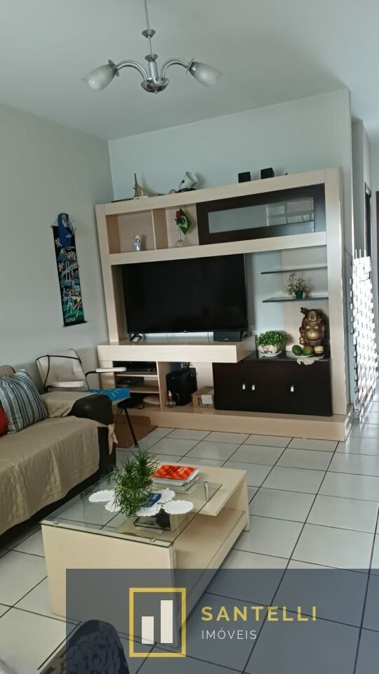 Casa Assobradada para Venda - AMERICANÓPOLIS