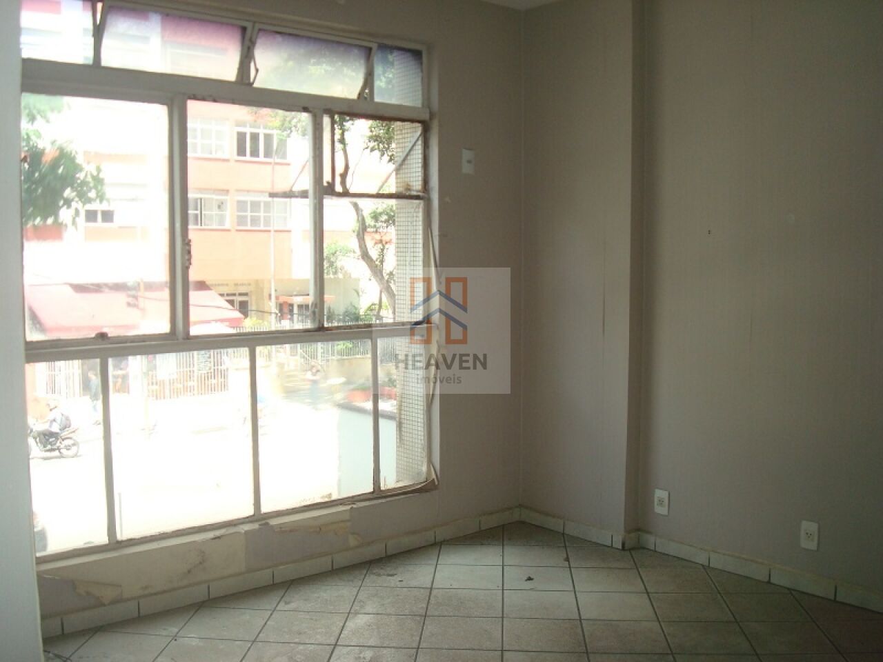 Conj. Comercial para Venda - Santa Cecília