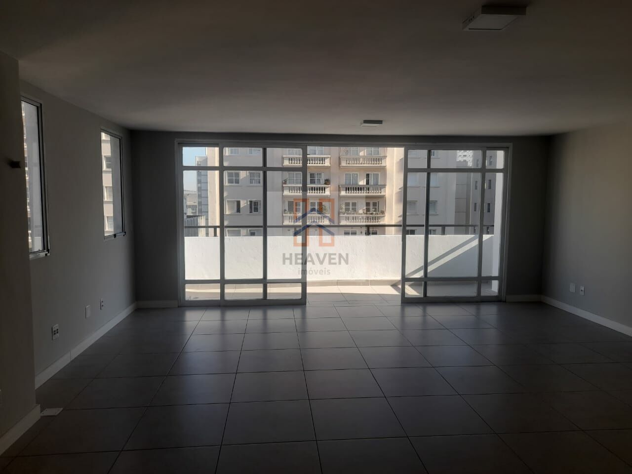 Duplex para Locação - Paraíso