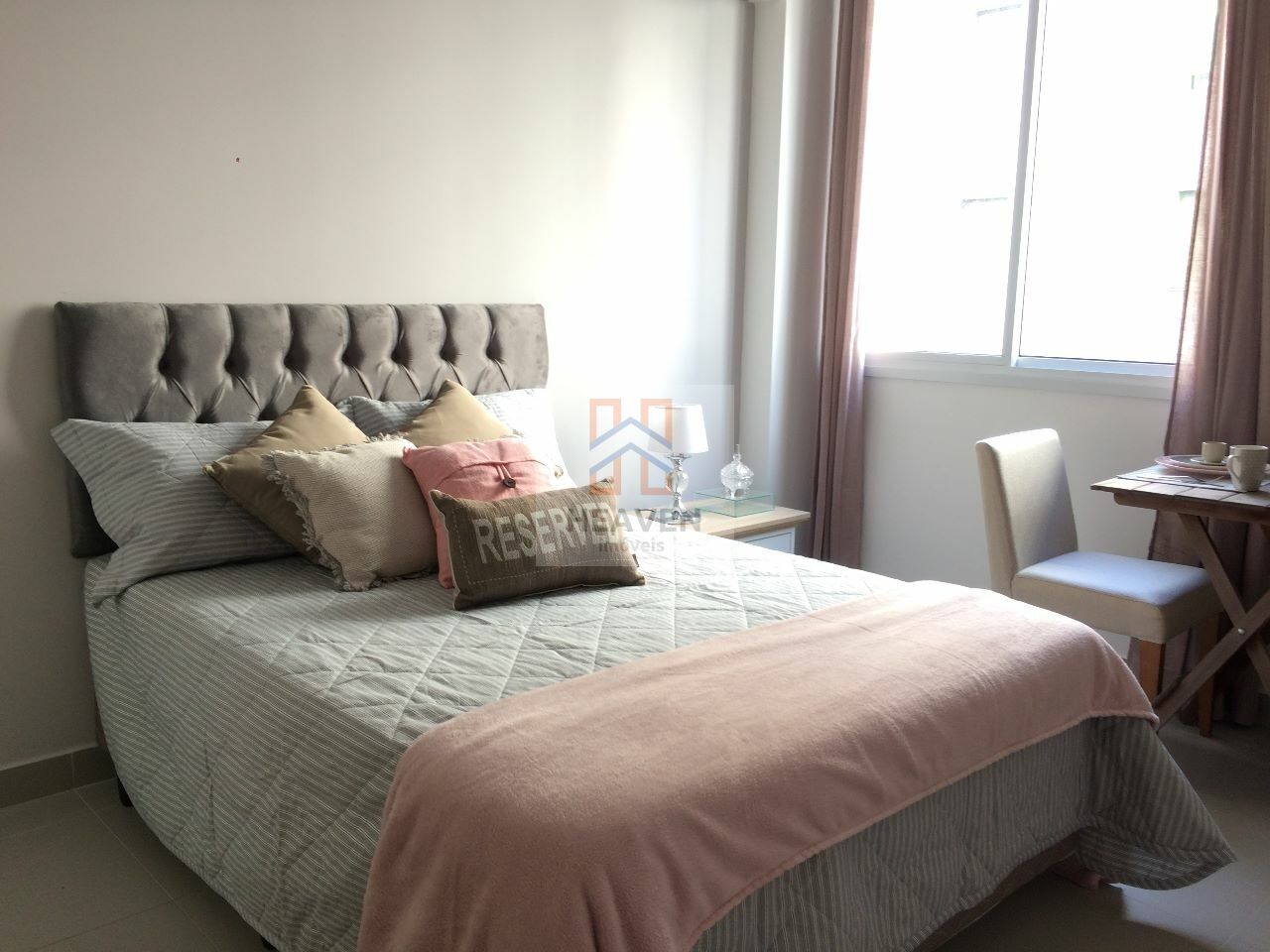 Kitchenette para Venda - República