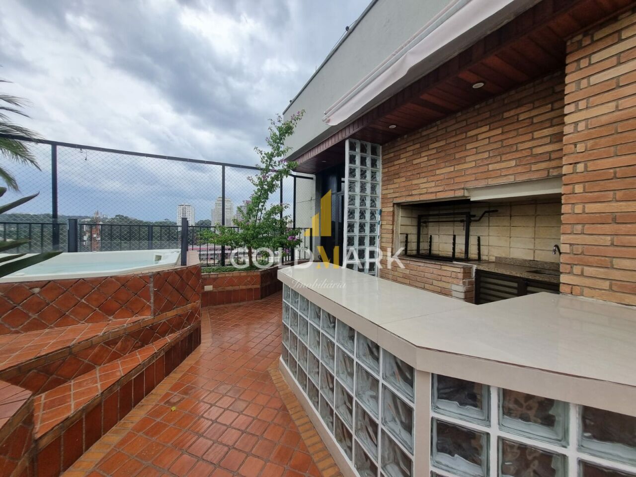 Cobertura em Brooklin Paulista - LL1629