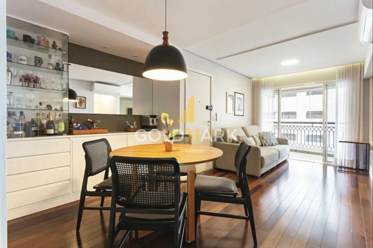 Apartamento em Moema - LL5207