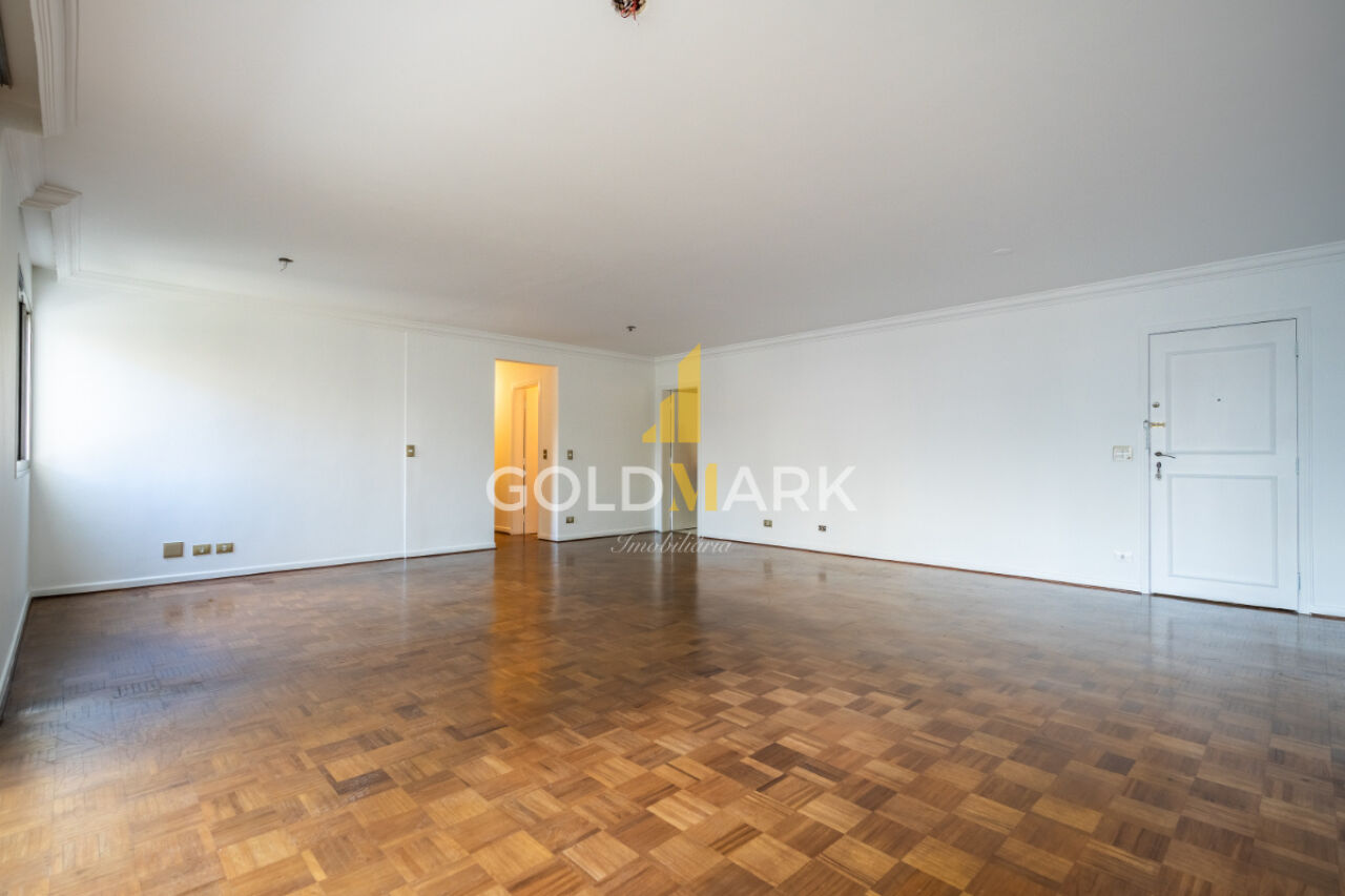 Apartamento em Moema - LL5623