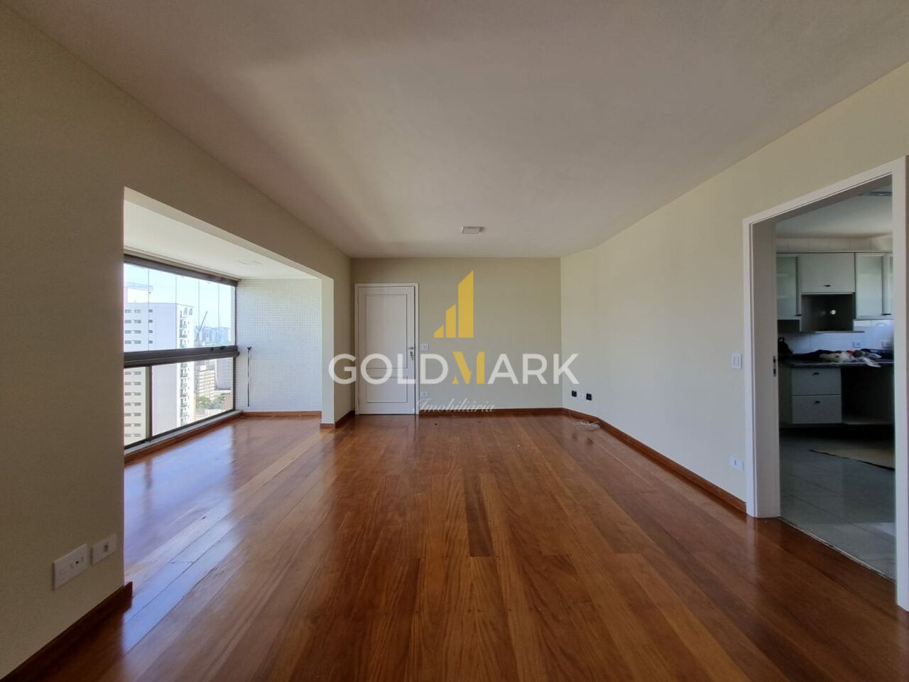 Apartamento em Moema - MI47422