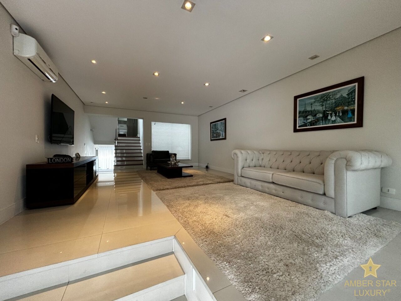 Casa de Rua para Venda - Vila Mariana