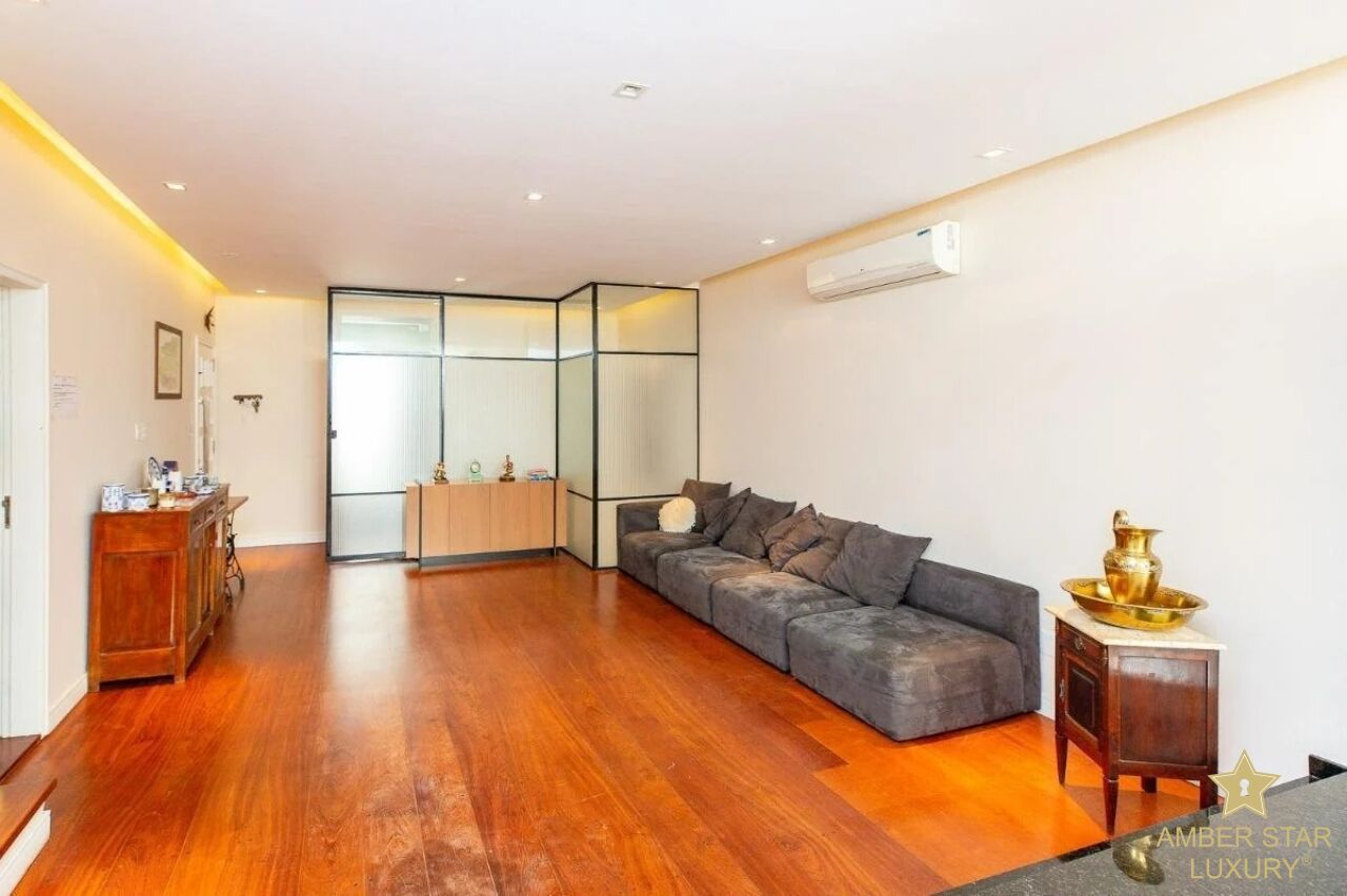 Casa de Rua para Venda - Vila Ipojuca