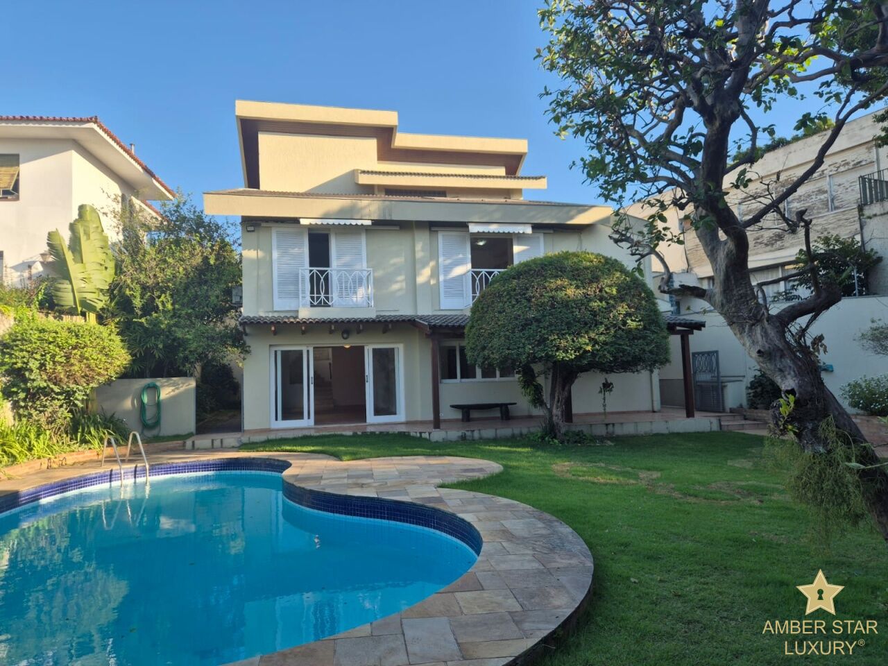 Casa de Rua para Venda - Lapa