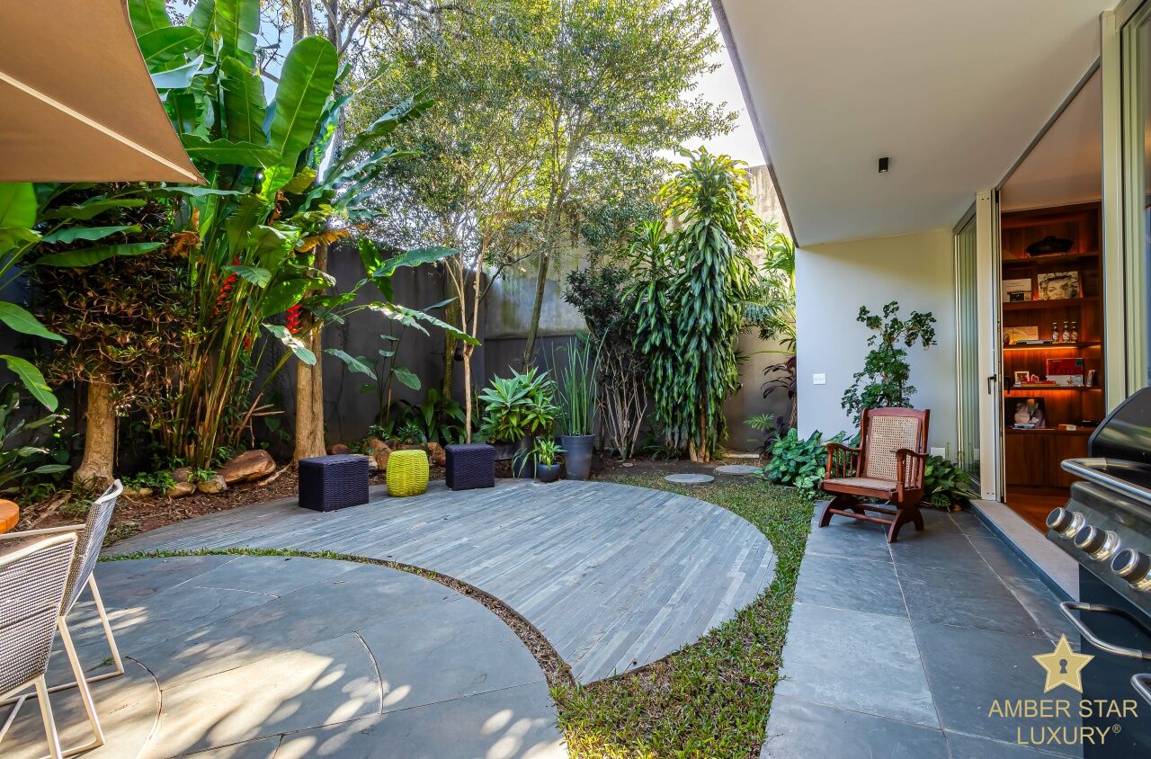 Casa de Rua para Venda - Pinheiros