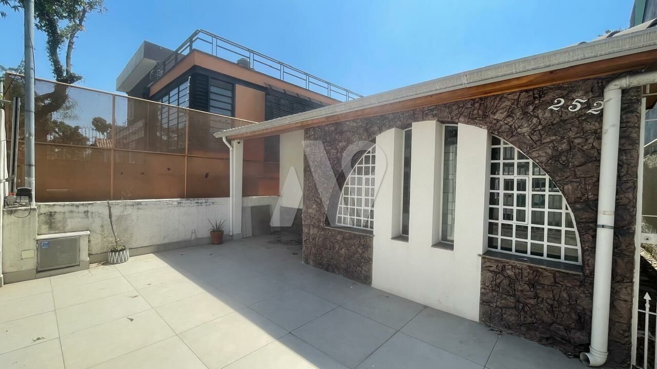 Casa Térrea para Locação - Jardim das Bandeiras