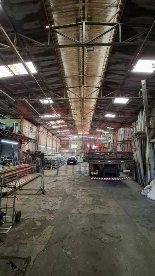 Galpão para Venda - Luz