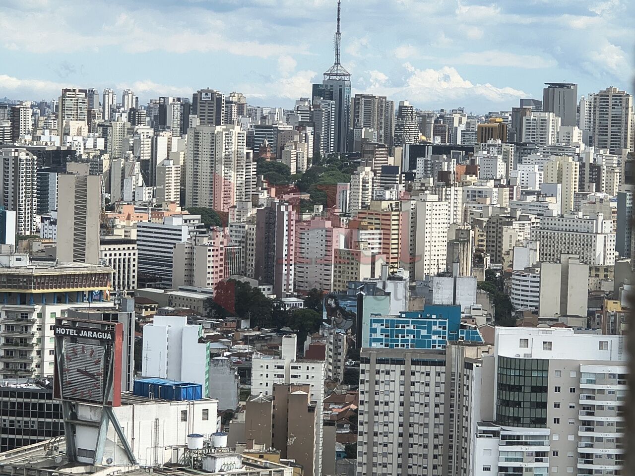 Conjunto Comercial e Salas para Venda - República