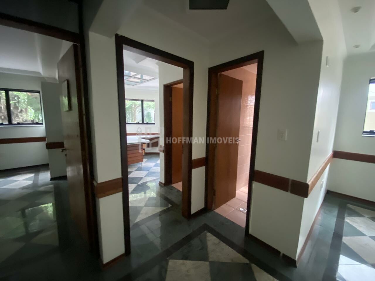 Sala Comercial para Locação - Nova Gerty