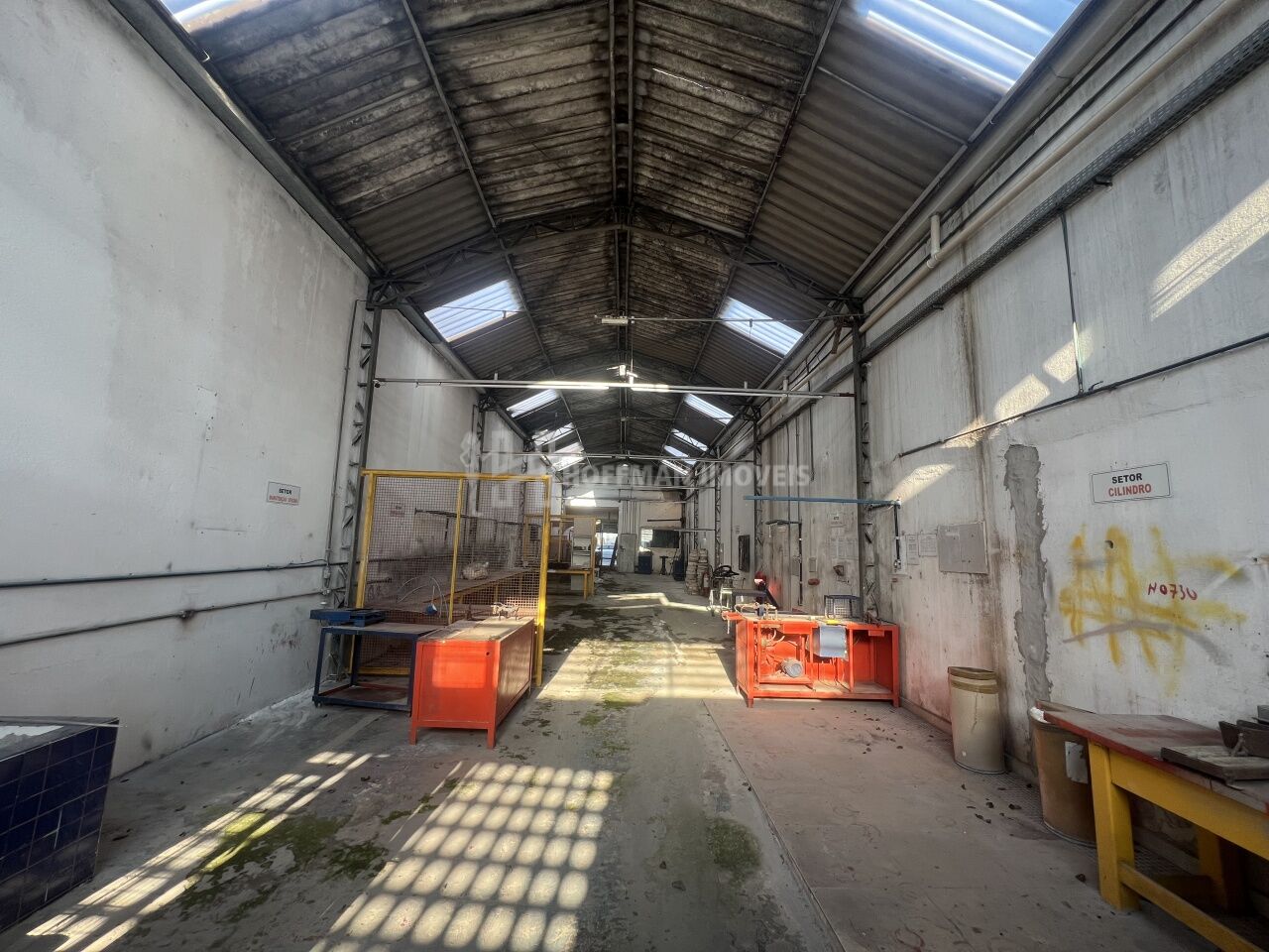 Galpão para Locação - Cerâmica