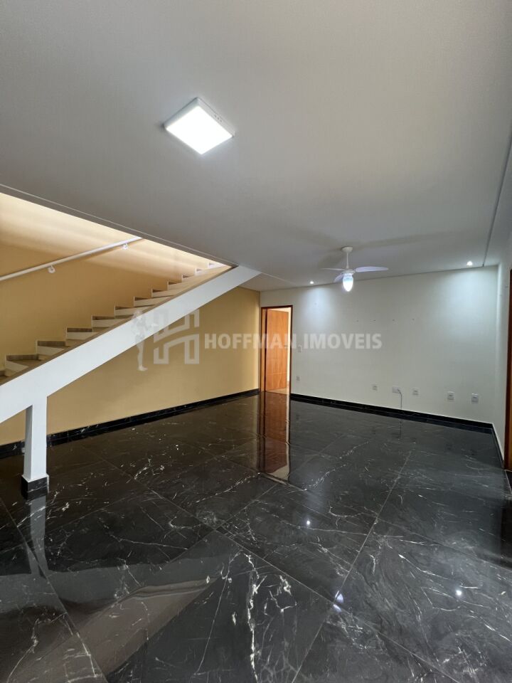 Sobrado para Venda - Santa Maria