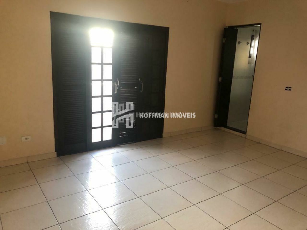 Sobrado para Locação - Nova Gerty