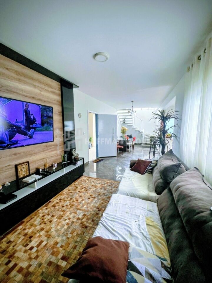 Sobrado para Venda - Osvaldo Cruz