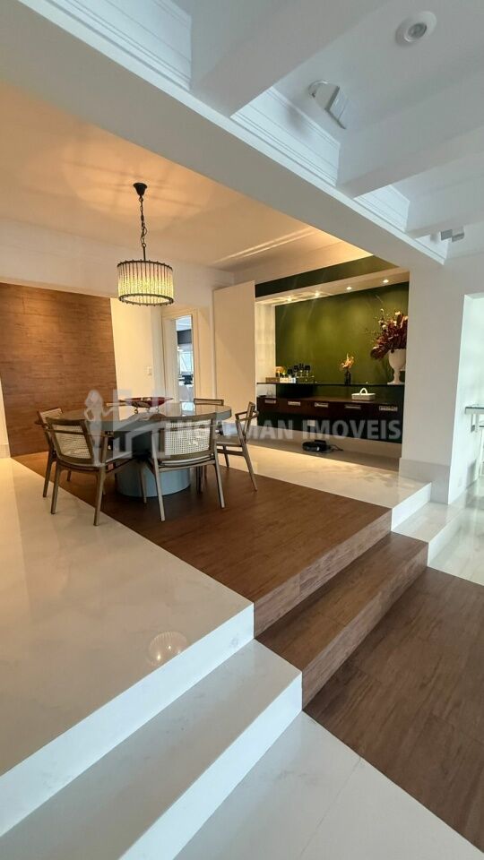 Apartamento para Venda - Cerâmica