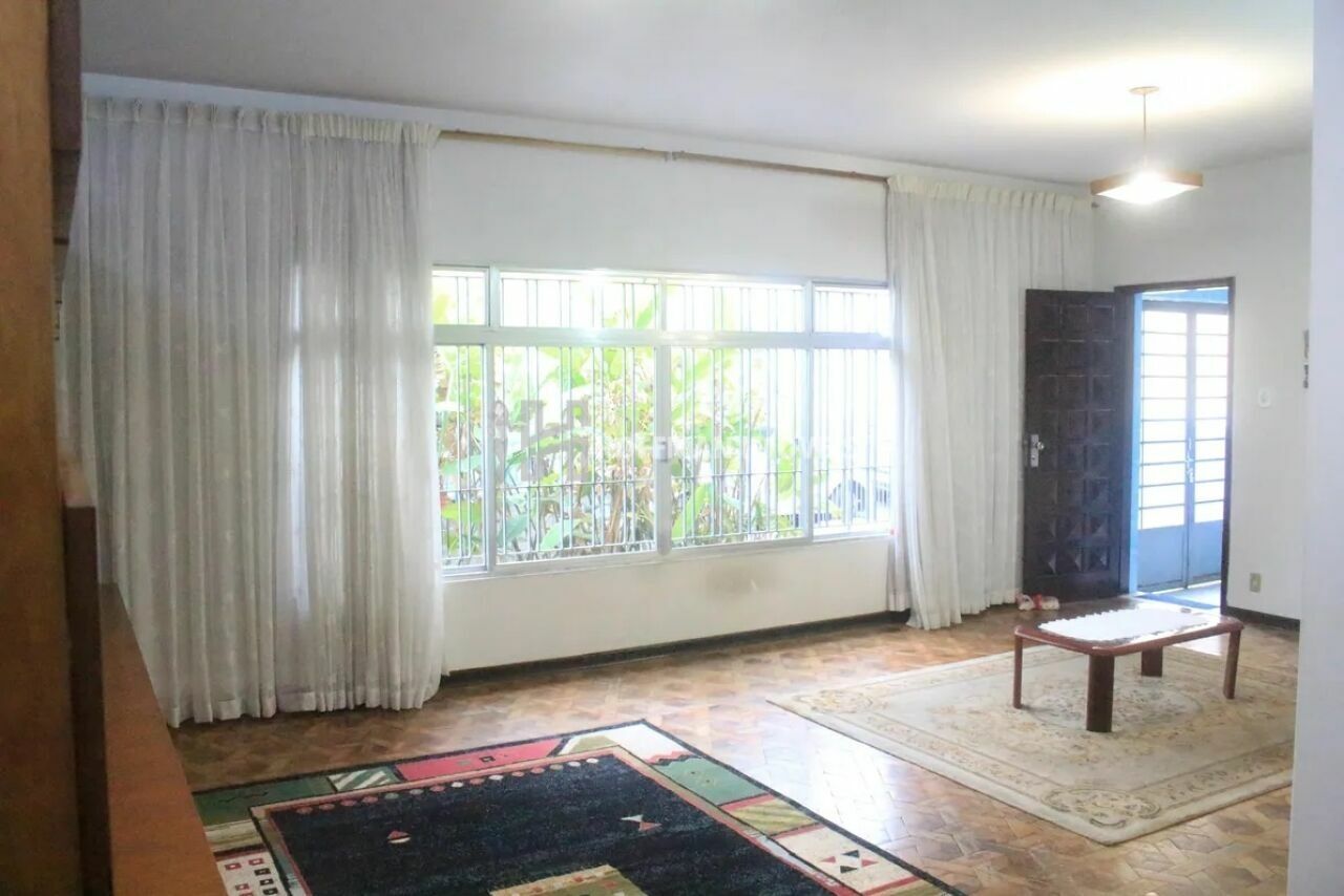Casa Térrea para Locação - Santa Paula
