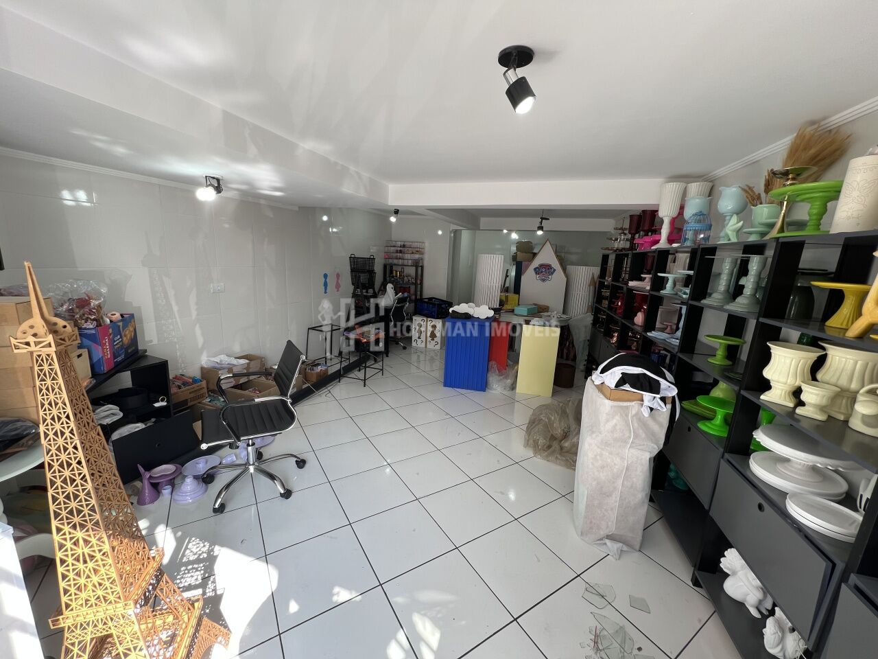 Salao Comercial para Venda - Barcelona