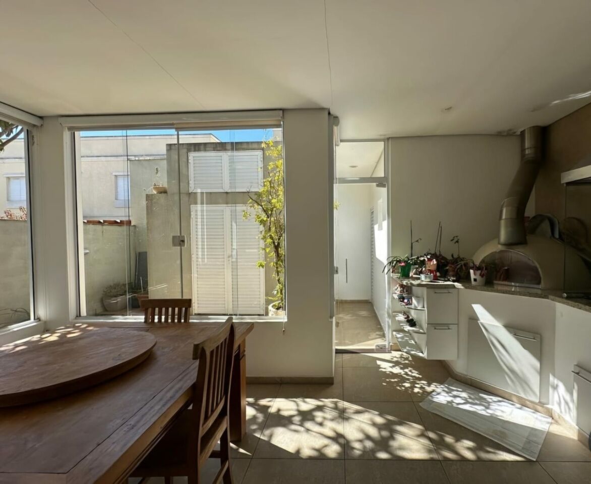 Condomínio para Venda - Jardim São Pedro