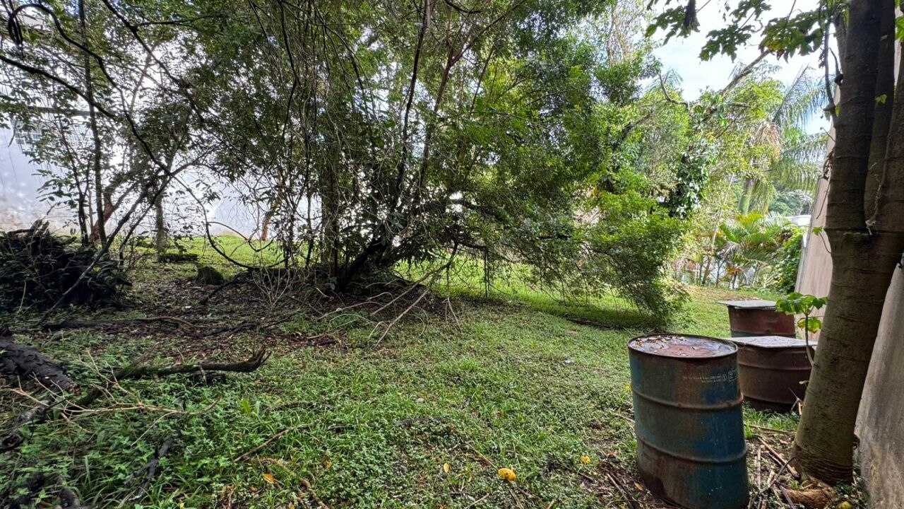 Terreno para Venda - Condomínio Aruã