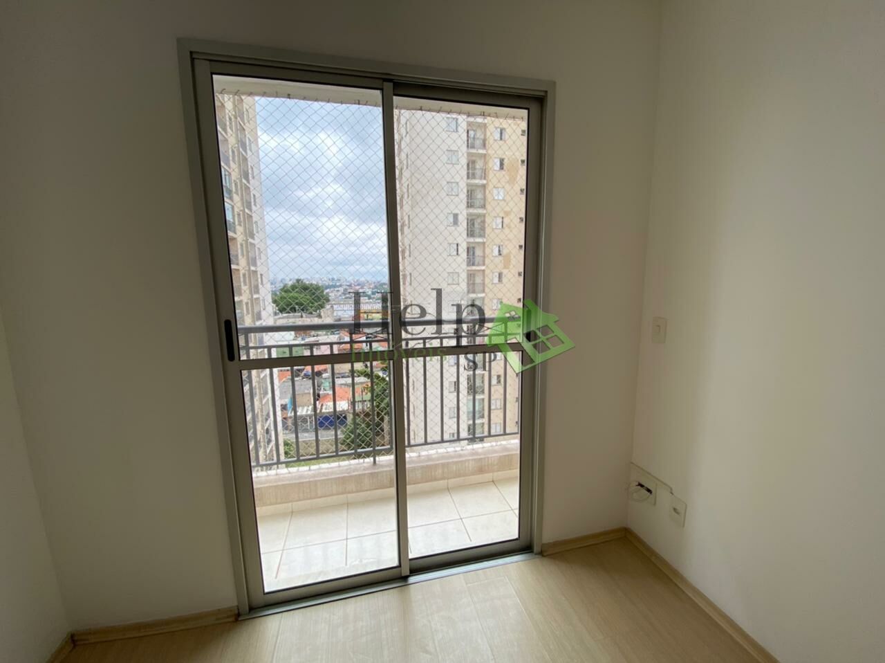Apartamento para Venda - Vila Liviero