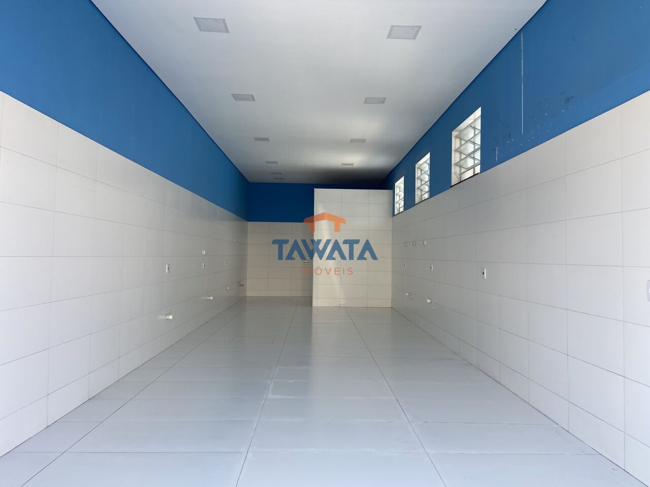 Salão para locação - Cidade Centenário