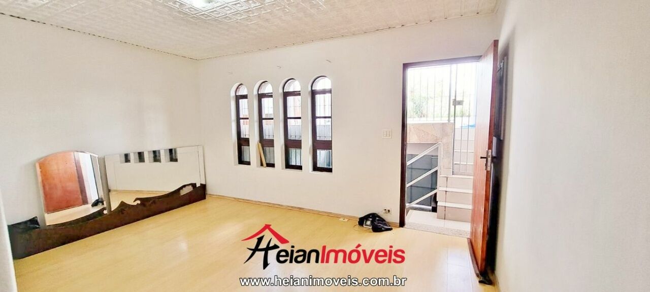 Casa Assobradada para Venda - Vila Fachini