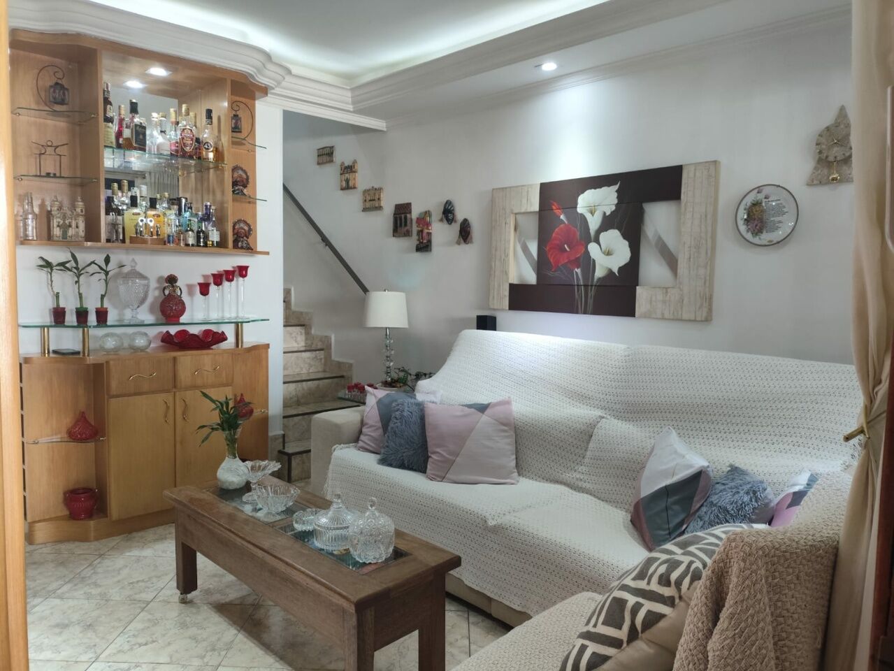 Casas Residenciais para Venda - Jardim Ibitirama