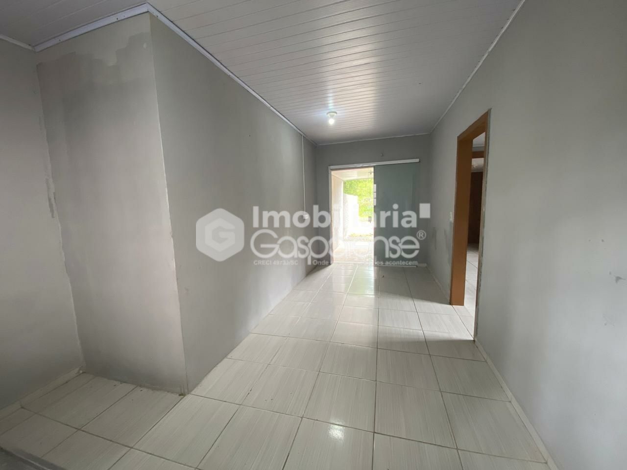 Casa Térrea para Venda - Barracão
