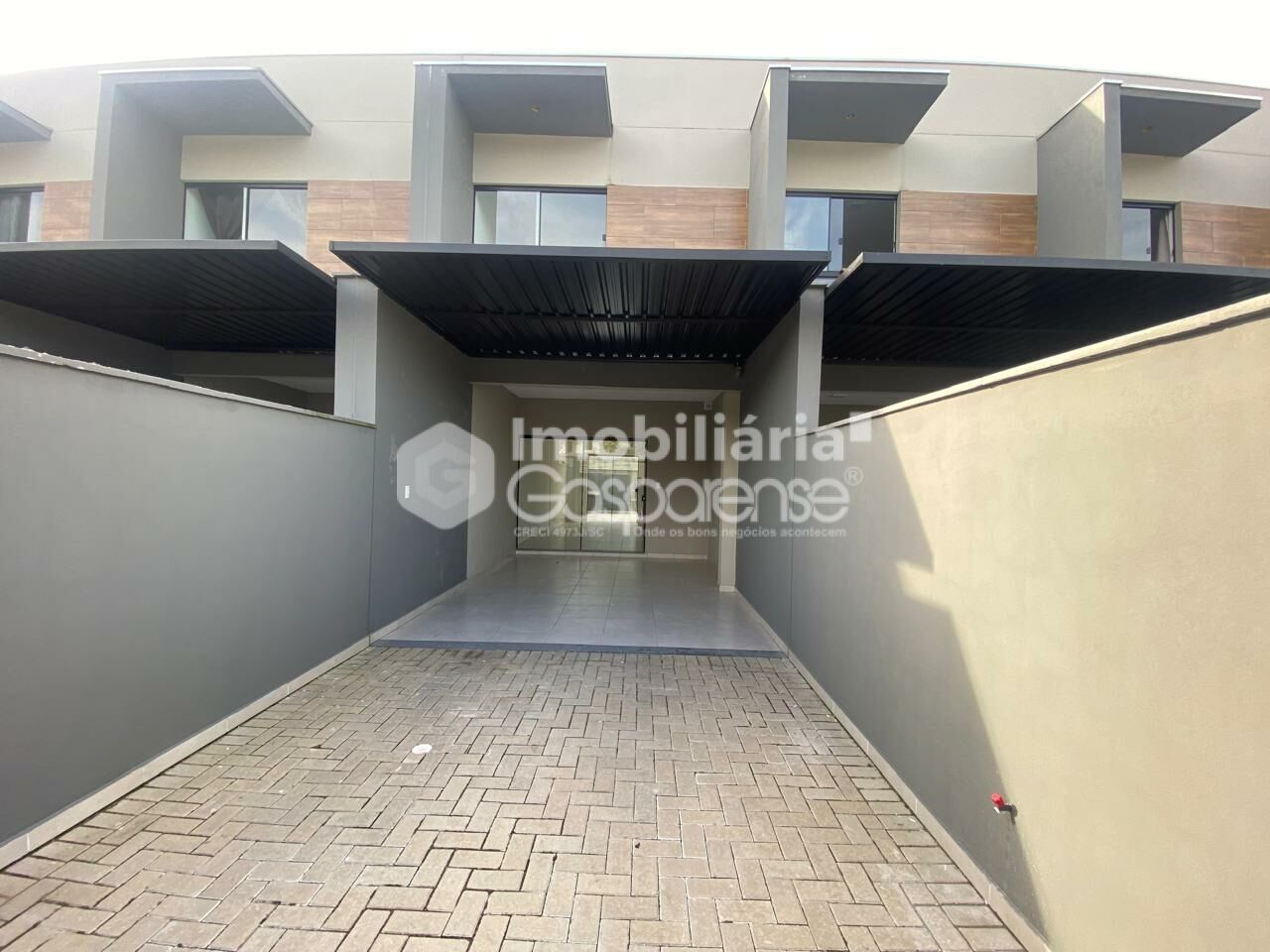 Sobrado para Locação - Gasparinho