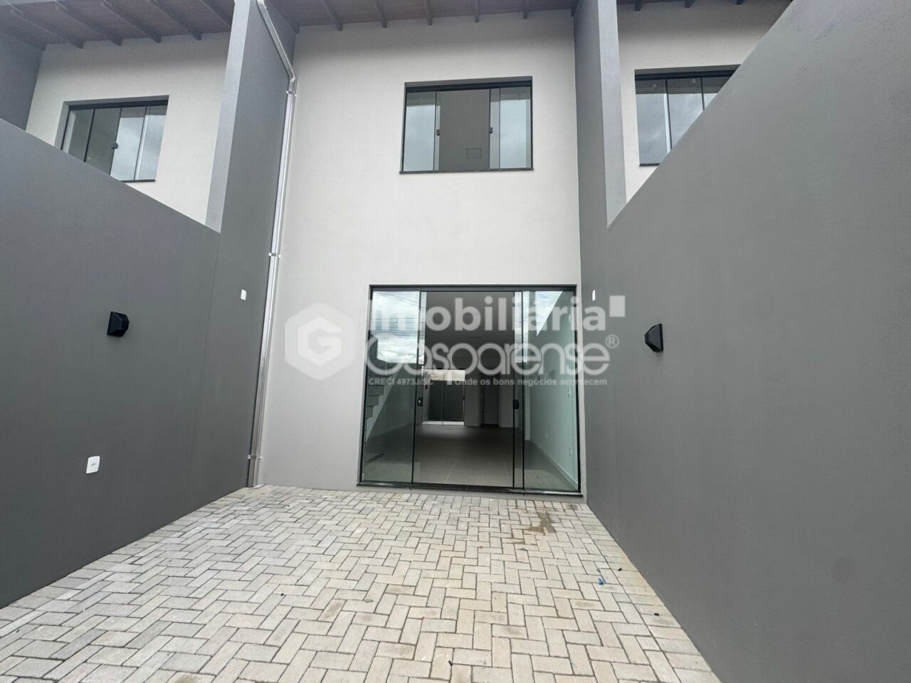 Sobrado para Locação - Sete de Setembro