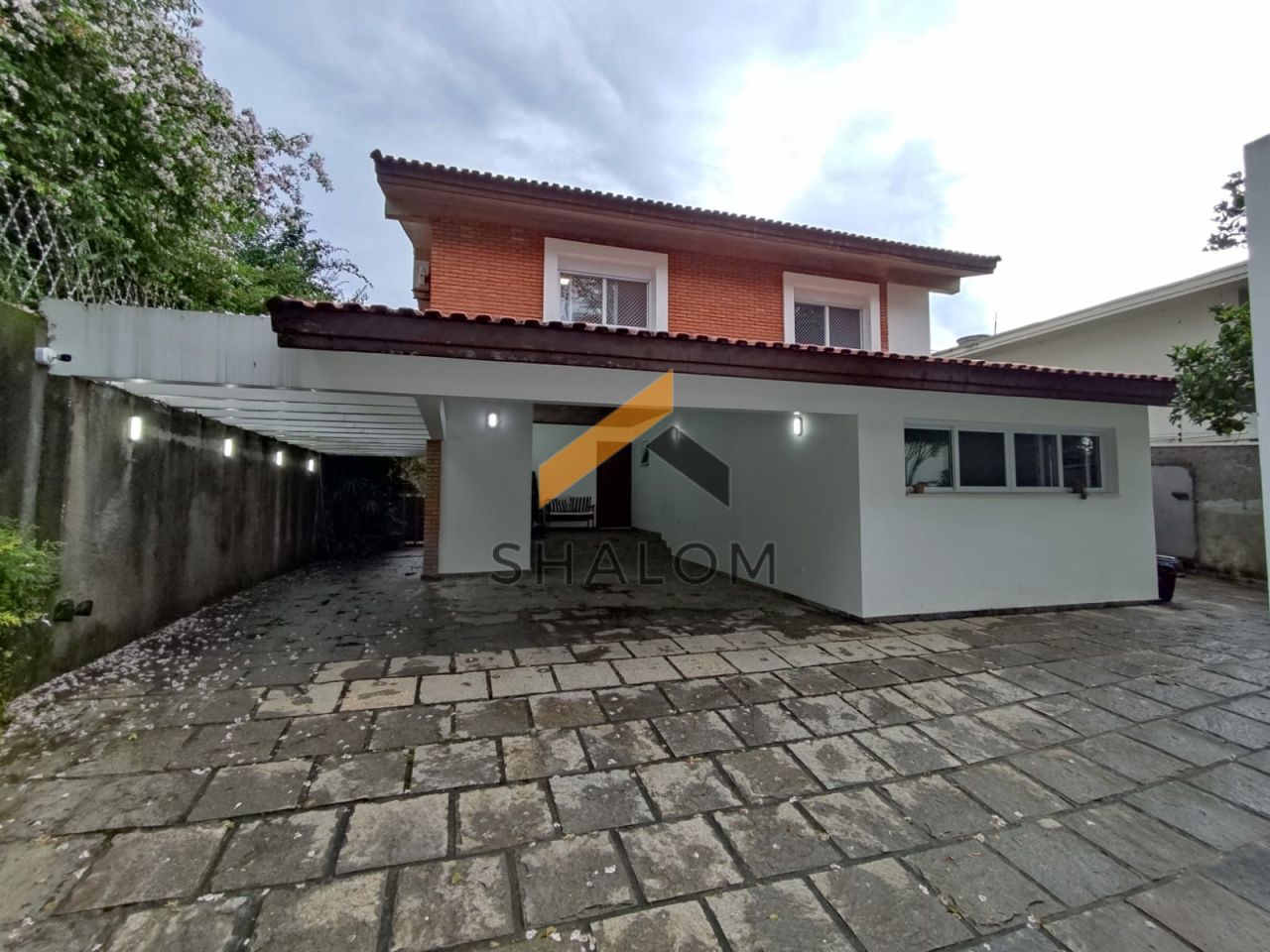 Sobrado para Venda - Jardim Guedala