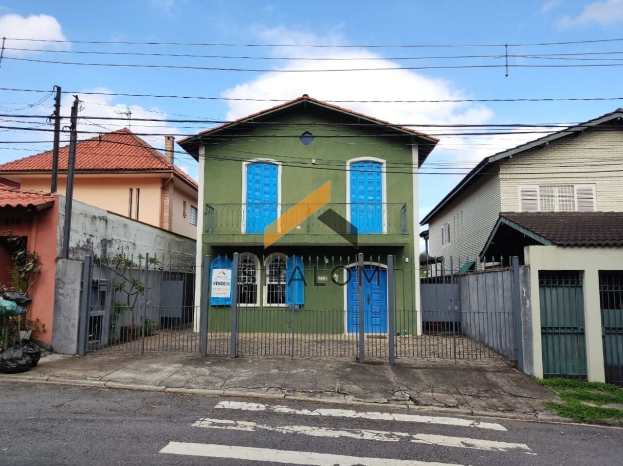 Sobrado para Venda - Jardim Leonor