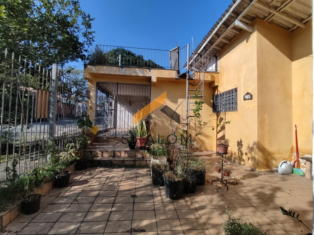 Sobrado para Venda - Instituto de Previdência